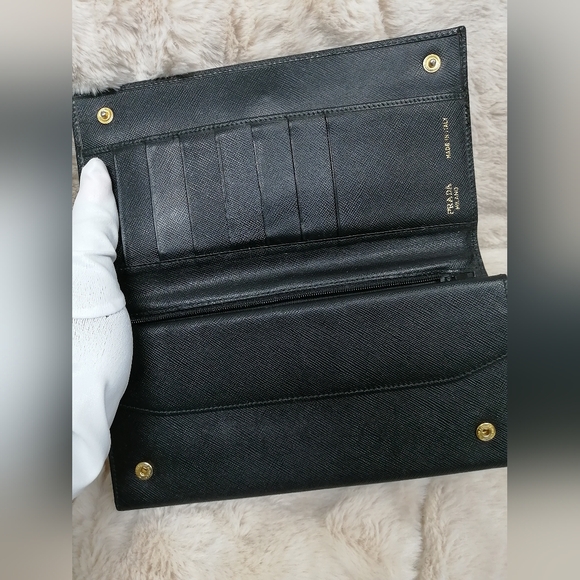 Authentic Prada Vintage saffiano leather black Milano wallet - Picture 5 of 14